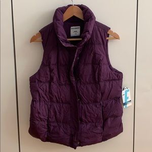 Old Navy Puffer Vest